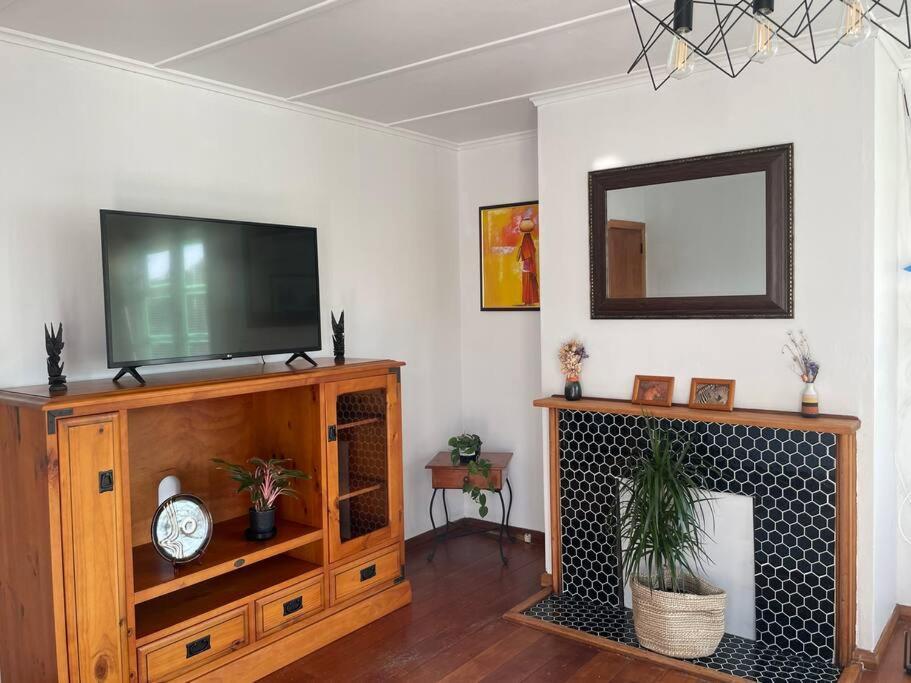 Watts, A Cosy Escape Villa Hamilton Exterior photo